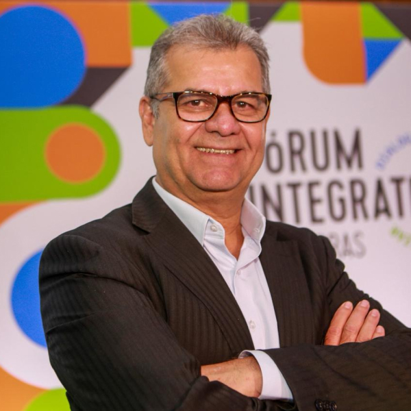 Luiz Lesse Moura Santos